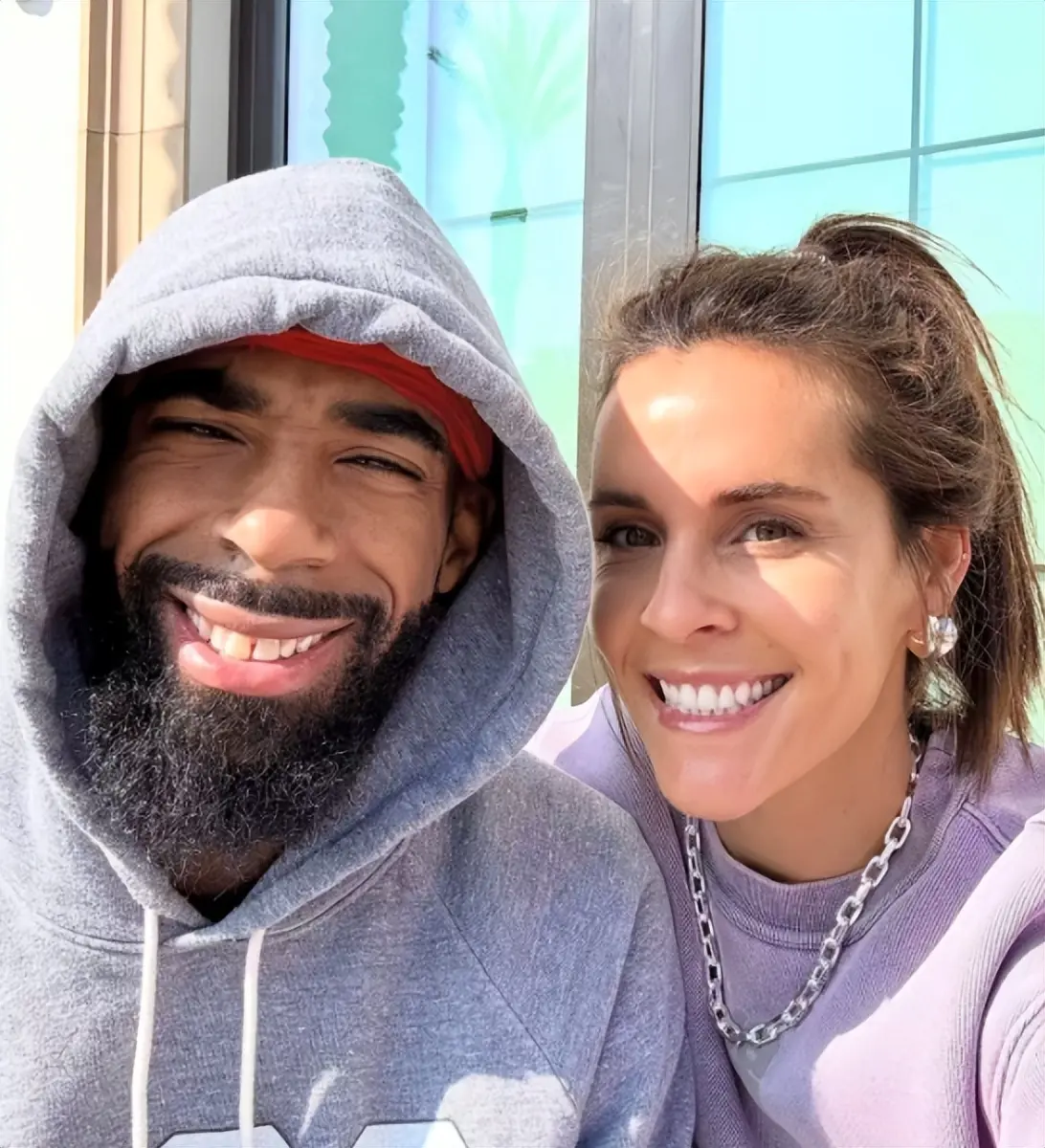 一度是引起, 后还能留在, AA 一度是引起, 后还能留在, AA