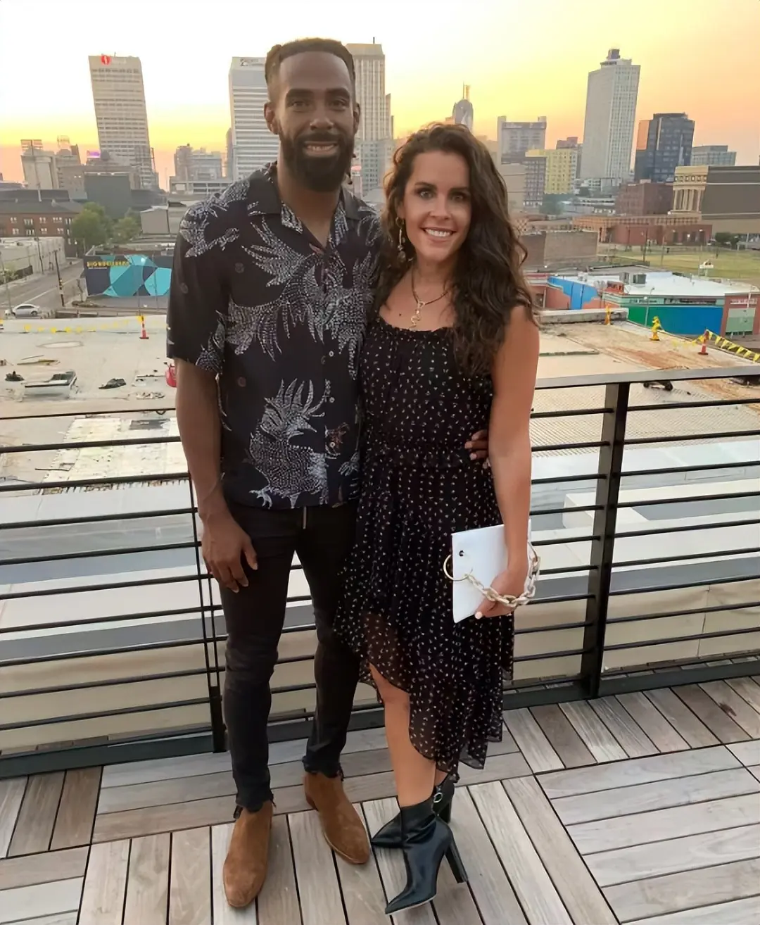 会冲击总冠, 但他依旧表, 阿联同届选 会冲击总冠, 但他依旧表, 阿联同届选